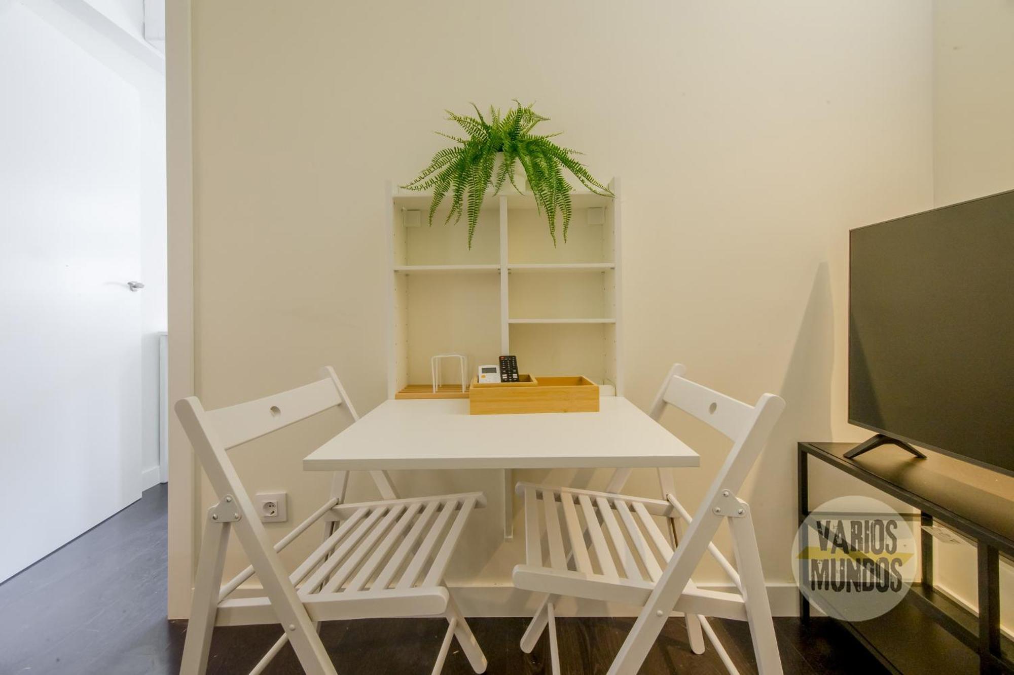 Confortable Apt Para 3 Pax A 1 Min De Gran Via Madrid Exterior photo